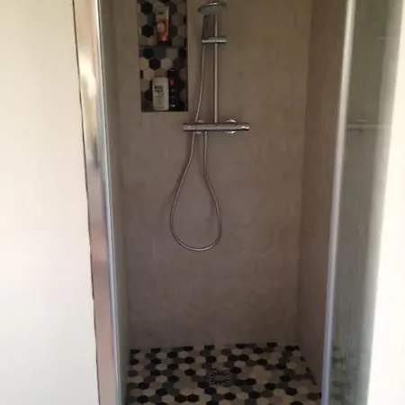 Avec Piscine Privative Et Sans Vis A Vis Villa