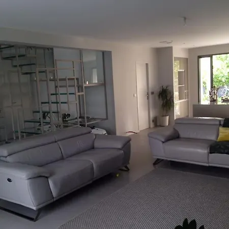 Avec Piscine Privative Et Sans Vis A Vis